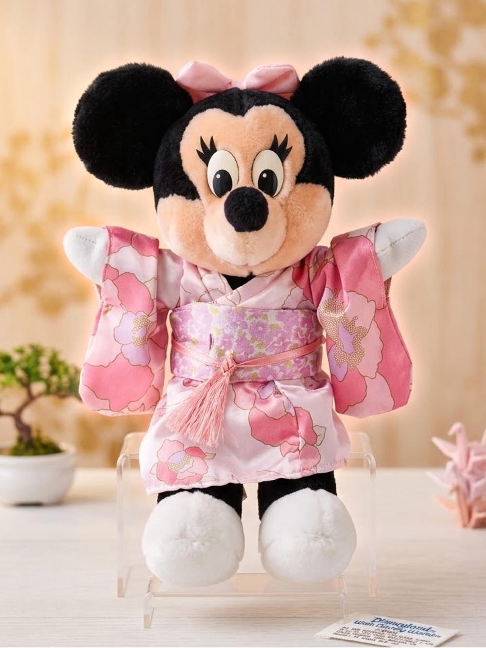 Vintage Disney Minnie Mouse in Pink Japanese Kimono Plush 13" - Epcot / Disneyla